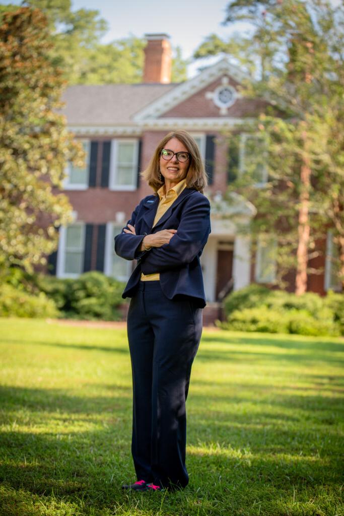 Dr. Natalie J. Harder's headshot